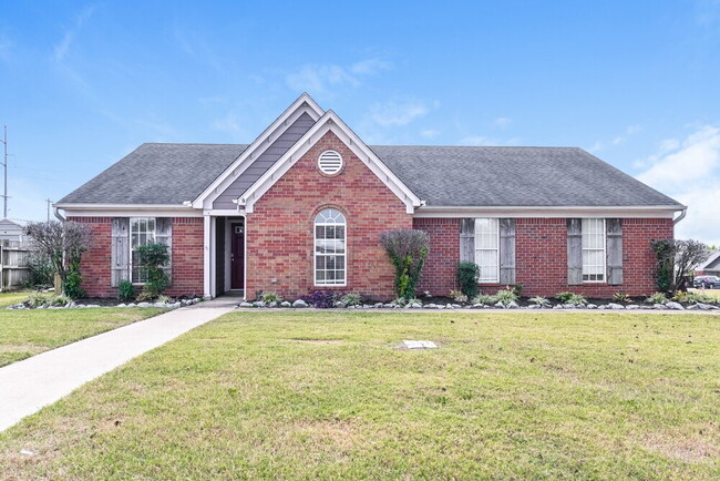 Building Photo - 4255 Man of War Dr