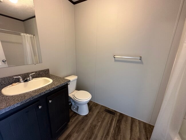 Photo - 28669 S Maple