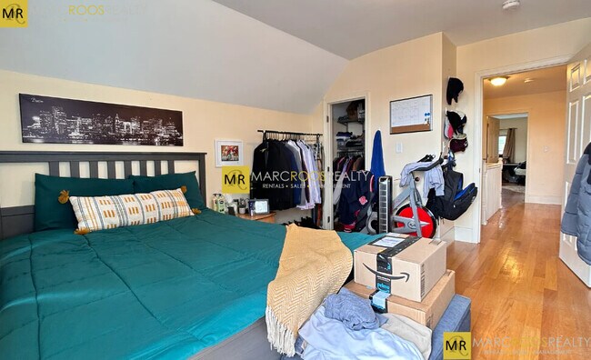 Photo - 74 Brooks St Unit 2