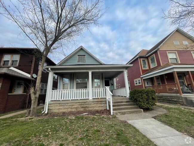 Building Photo - 1304 S 9th St Rental