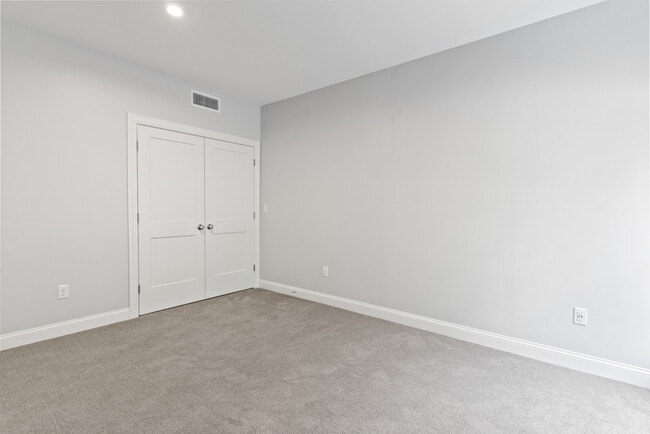 Photo - Cascade Falls Apartments