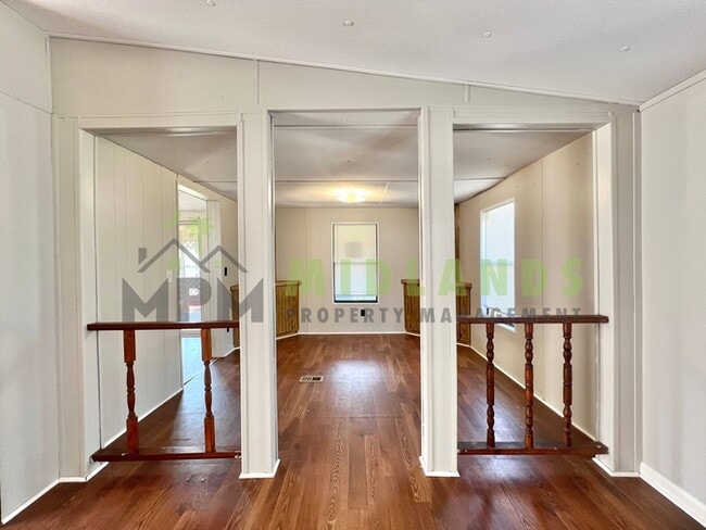 Photo - 2413 S Lake Dr