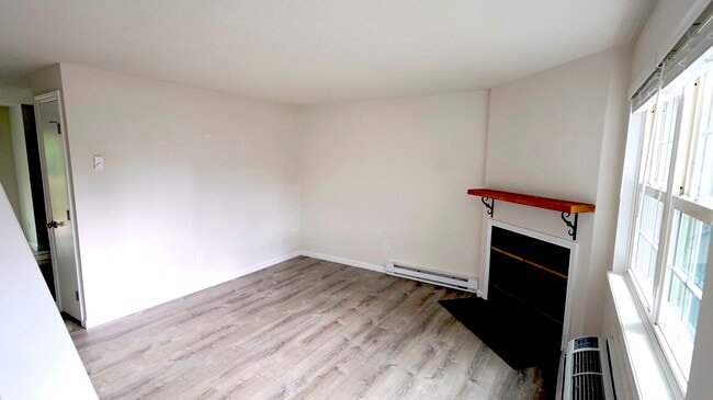 Photo - 64 Crystal Ln Unit A