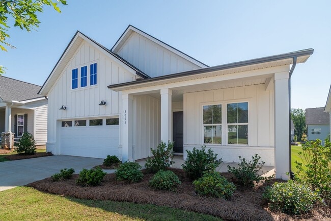 Stunning 3 Bed, 2.5 Bath Home in Sought-Af... - Stunning 3 Bed, 2.5 Bath Home in Sought-Af...