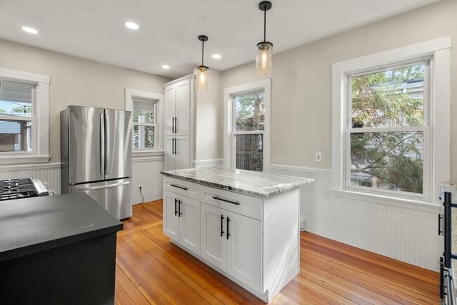 Photo - 67 Cleverly Ct Unit 3