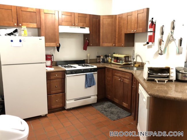 Photo - 66 Egmont St Unit 5