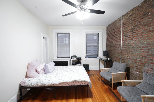 Photo - 39 Hemenway St Unit 23a