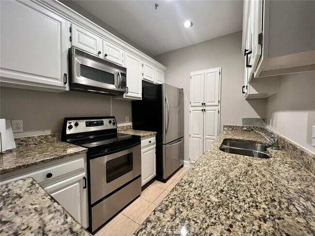Photo - 2865 Lenox Rd NE Condo Unit 202