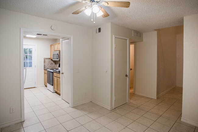 Photo - 813 Ranch Rd 12