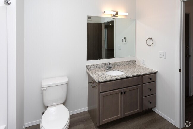 1BR, 1BA - 707SF - The Crimson - Lavish Living Apartments