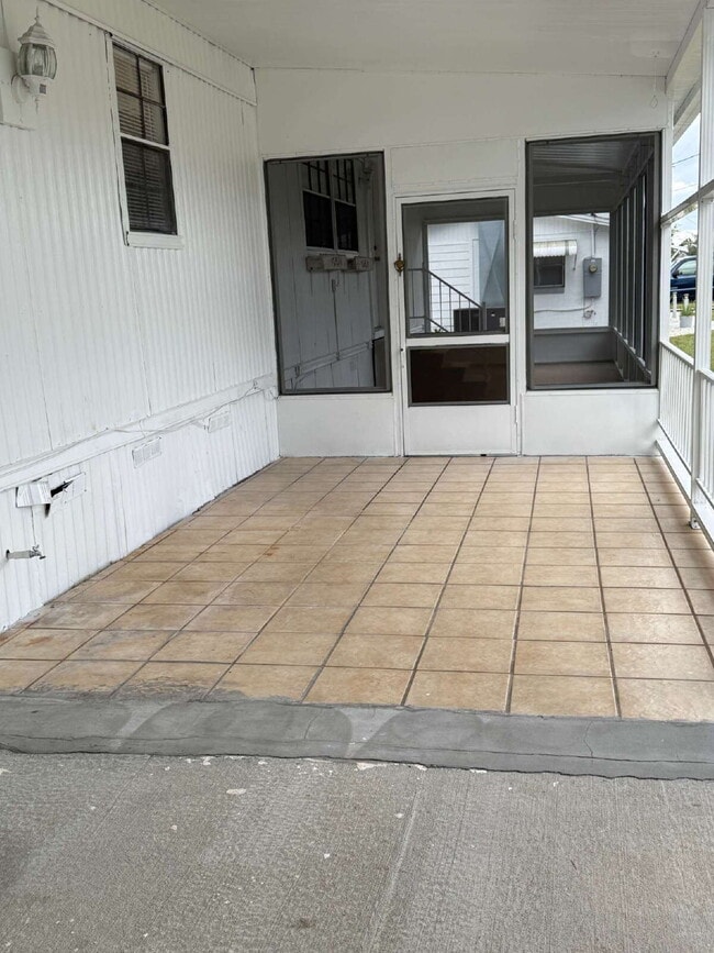 Photo - Cozy 2 Bedroom, 2 Bathroom Gem in St. Cloud – Your Perfect Retreat Awaits!