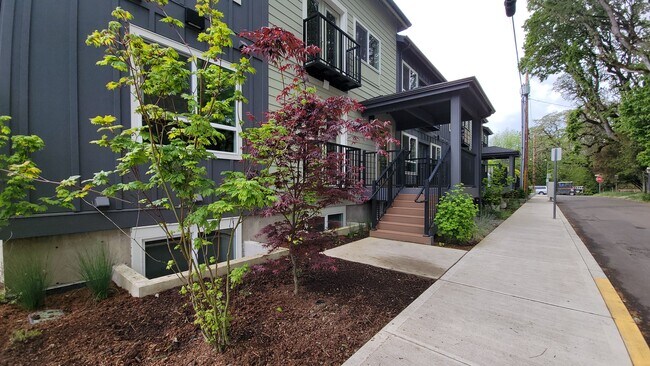 Photo - Baker Street Lofts Unit 202