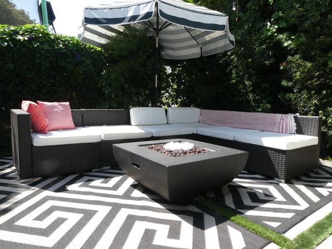 Patio privado con fogata - 9044 Carson St