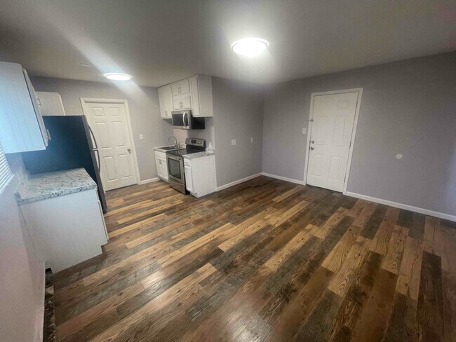 Photo - 125 Charmony Frontage Rd Unit 304