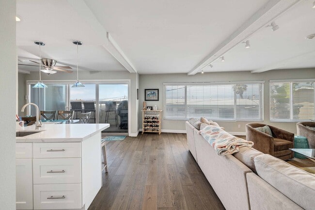 Photo - 1711 Camino de la Costa