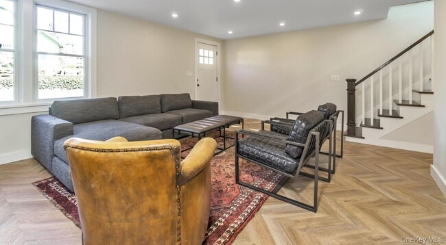 Photo - 67 Maple Ave