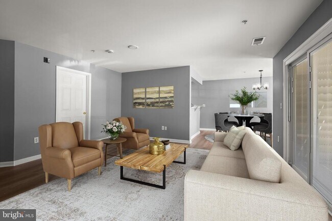 Photo - 9150 Gracious End Ct Unidad 104