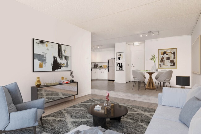 Photo - Southpointe Plaza