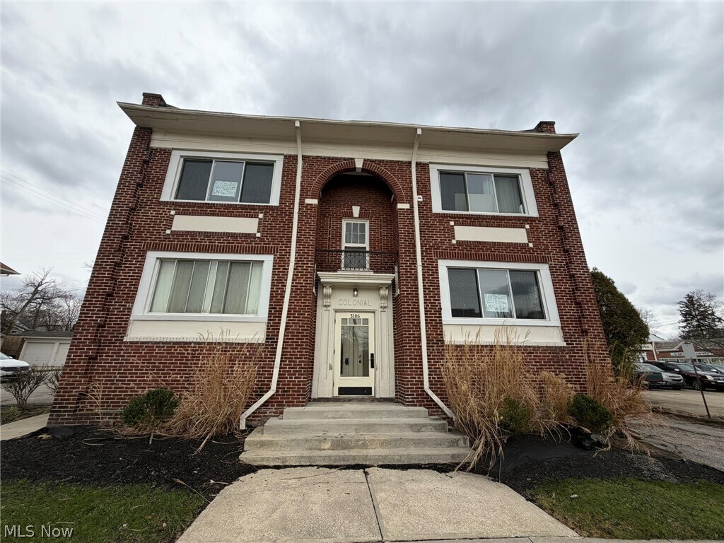 Photo - 3186 Euclid Heights Blvd Unit 1