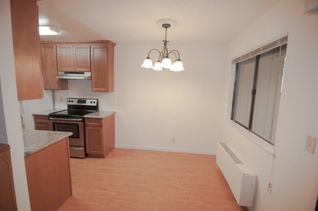 Photo - 936 Kiely Blvd