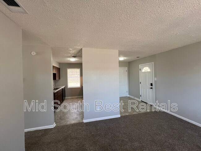 Photo - 3985 Glenbrook St