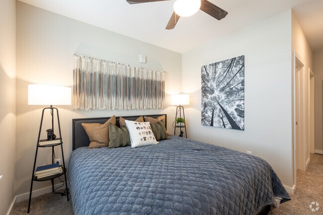 2BR, 2BA - 1,089SF - Primary Bedroom