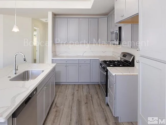 Photo - Newer Home in Dayton - Ready for Move-In 5/1/26!