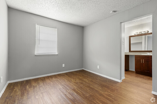 1BR, 1BA - 704SF (A2) - Bedroom