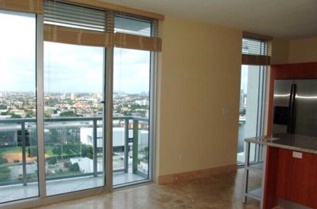 Photo - 185 SW 7th St Unit 1600