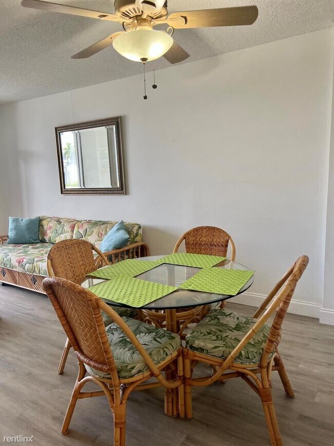 Photo - 1 br, 1.5 bath Condo - 1391 S Ocean Blvd A... Unit Apt 303