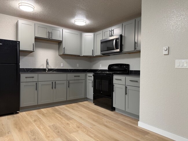 Building Photo - 439 SW 156th St