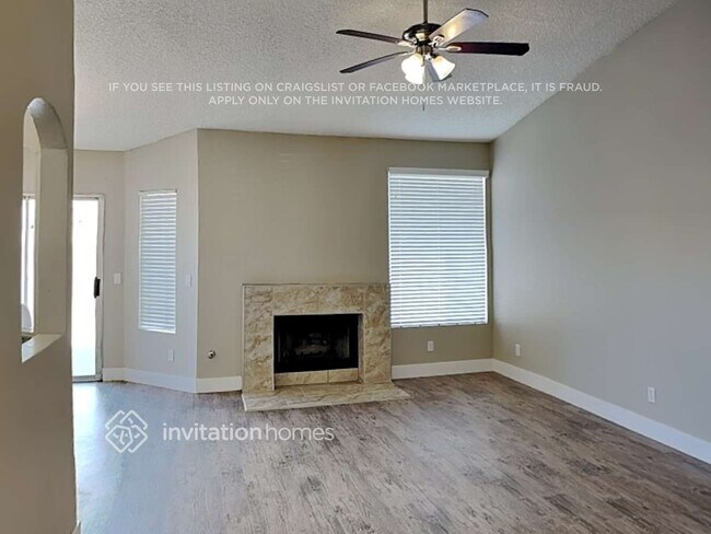 Photo - 1413 Braided Mane Cir