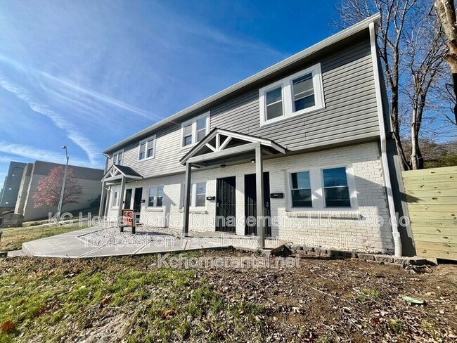 Photo - 4042 The Paseo