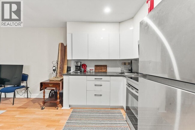 Photo - 127 Talbot St N Unité 3