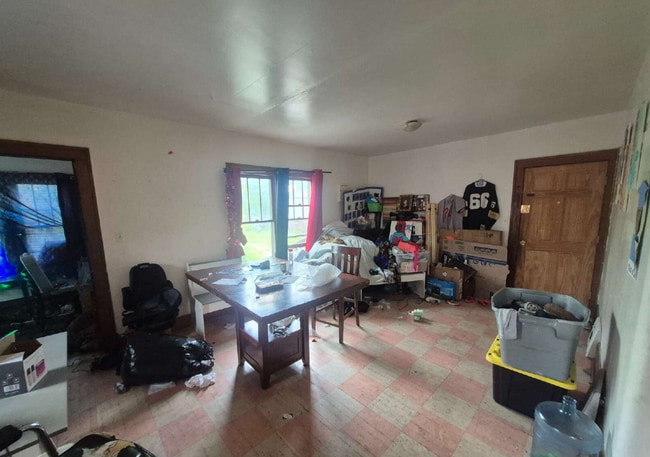 Photo - 1213 Superior St