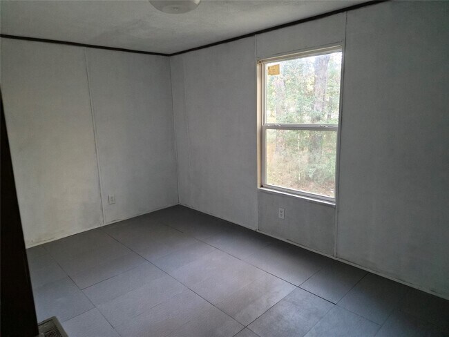 Photo - 12651 FM1314