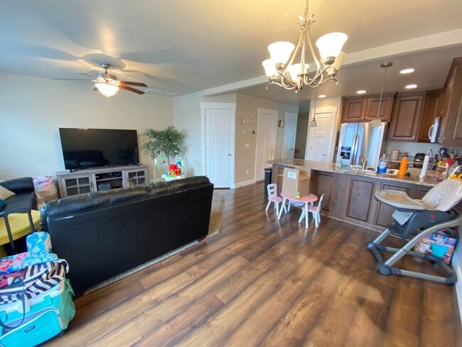 Photo - Cute Provo Townhome