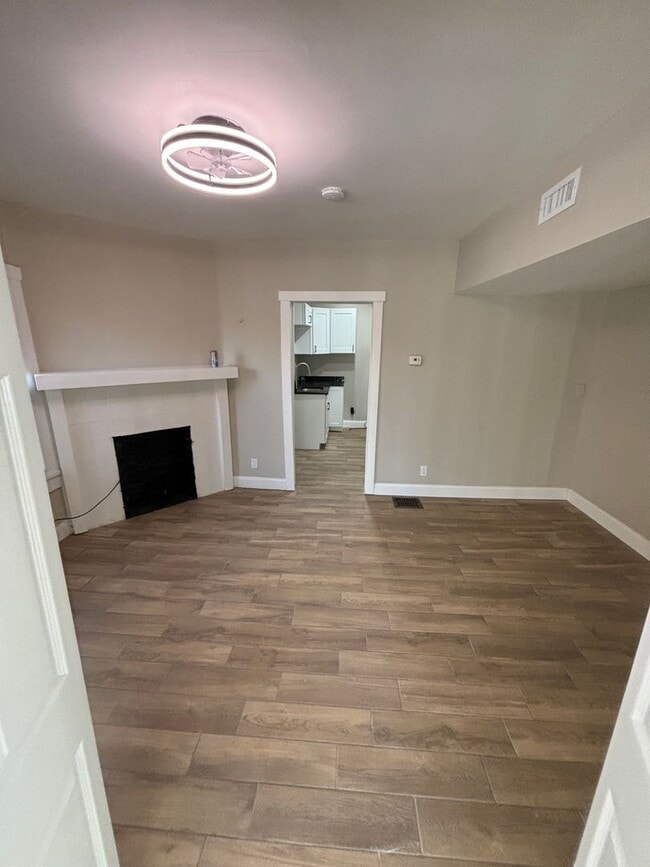 Photo - 2091 Iuka Ave Unidad 2091 #A