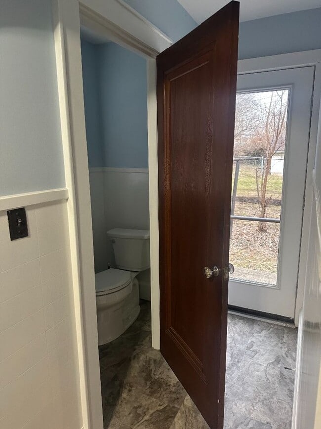 Photo - 118 N Washington St