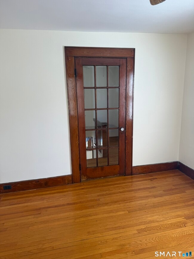 Photo - 7 Gardners Ln