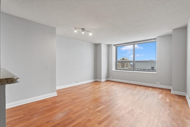 Photo - 474 N Lake Shore Dr Unit 5603