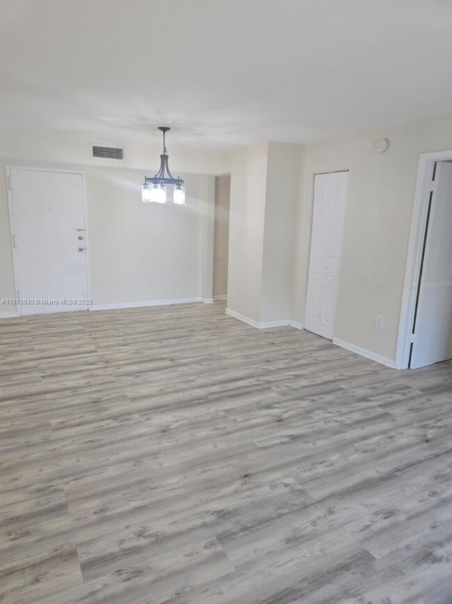 Photo - 4721 NW 7th St Unit 304-12