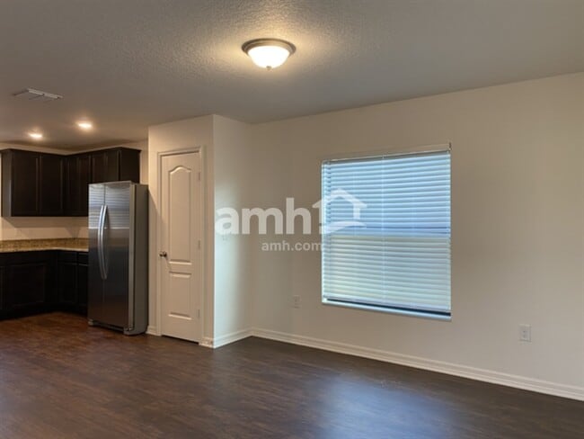Photo - 1122 Brenton Leaf Dr