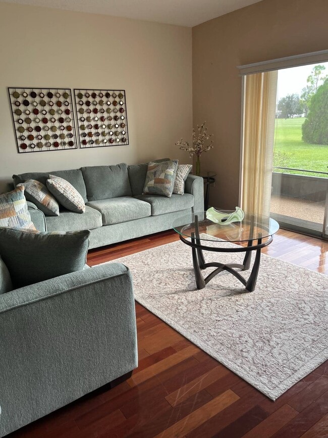 Photo - 3731 Edgewater Dr