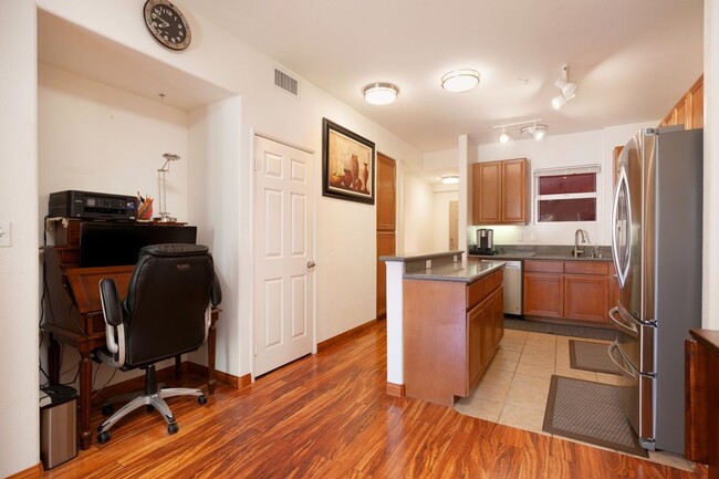 Photo - Furnished 2 bedroom with flex office space near Convention Center Downtown! Unit 413