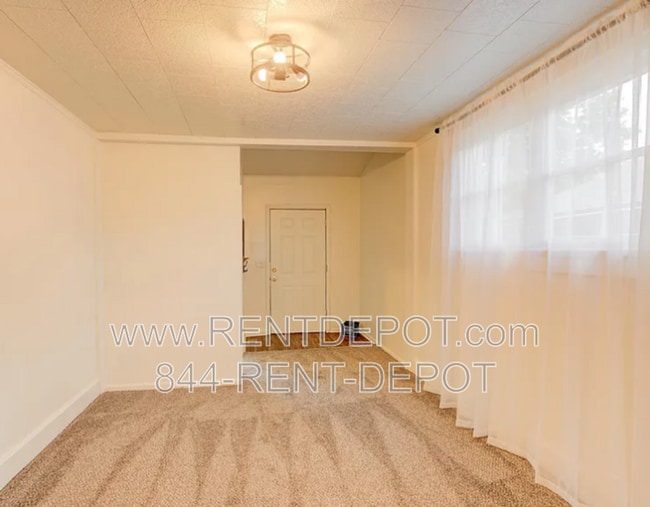 Photo - 917 N Morton Ave