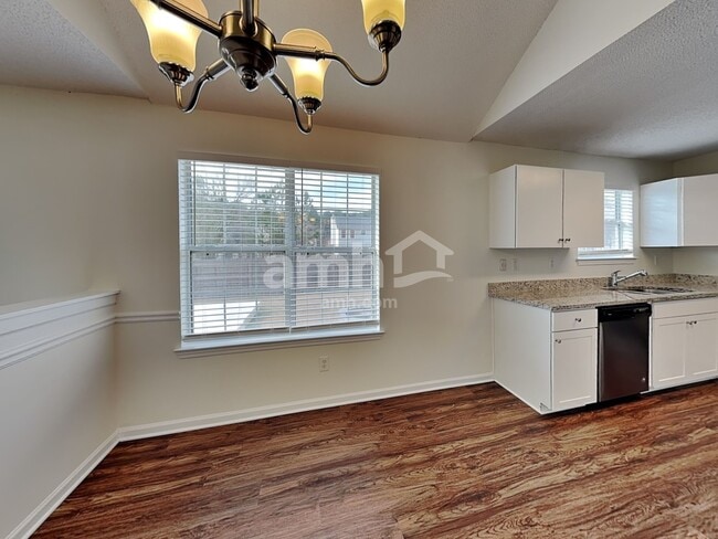 Photo - 4729 Score Ct