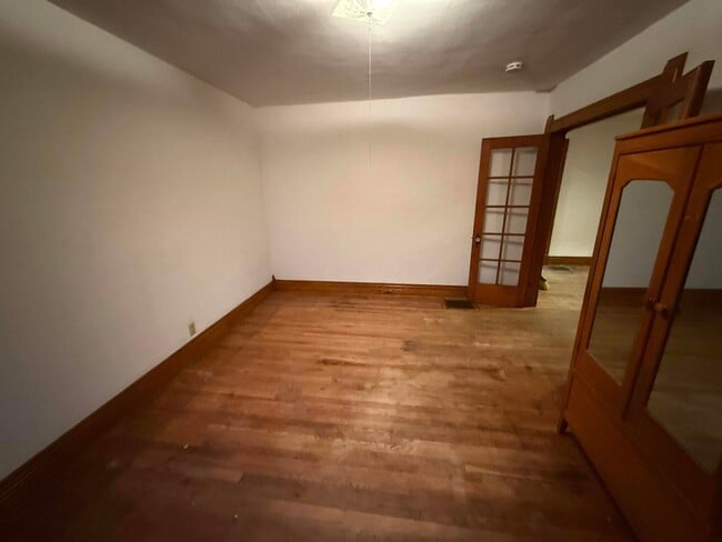 Photo - 208 Freeman Ave Unit 1