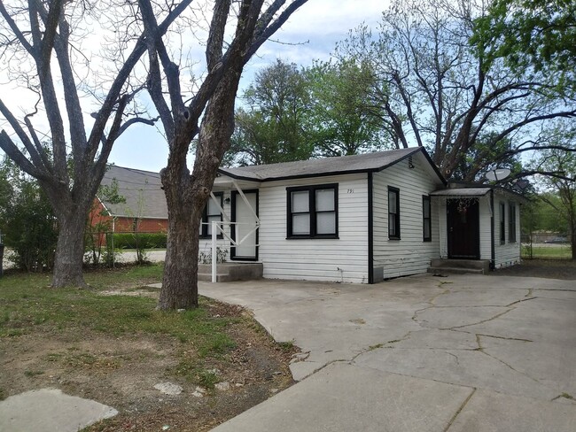 1 Bedroom 1 Bath Duplex - 1 Bedroom 1 Bath Duplex Townhome