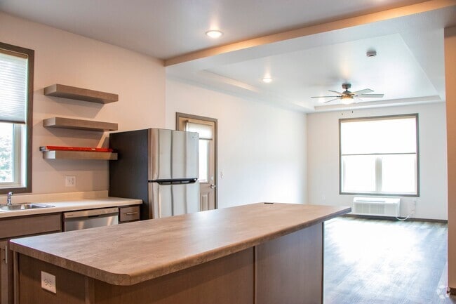 Building Photo - Corner 1 Bed off of Golf Road! Rental